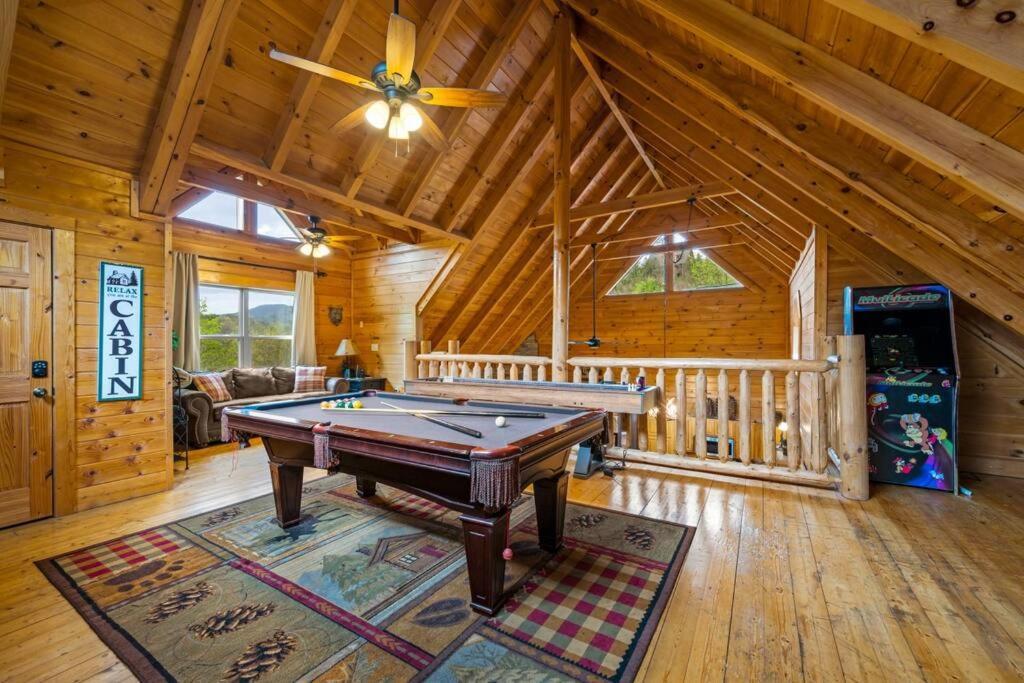 2-Bedroom Cabin With 2 Master Suites, Loft, Half-Bath And Hot Tub In A Serene Resort Setting Sevierville Exterior photo